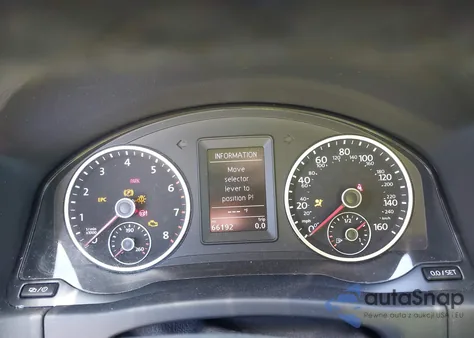 2018 Volkswagen Tiguan Limited 2.0T z USA, uszkodzony, nr VIN WVGAV7AXXJK003077